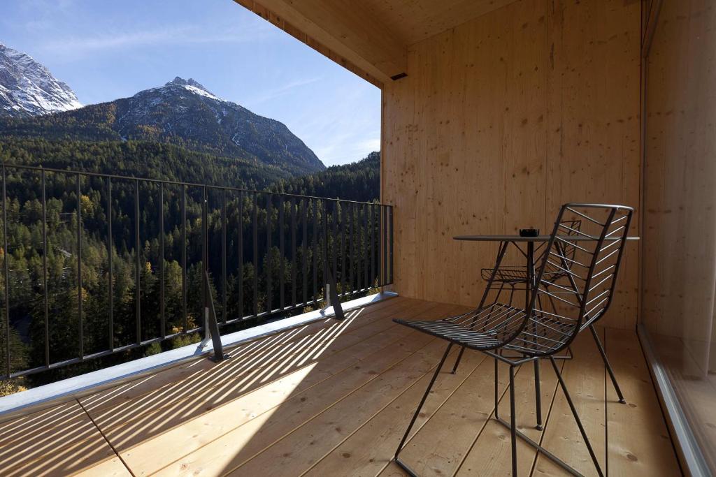 Hotel Arnica Scuol - Adults Only Exterior photo